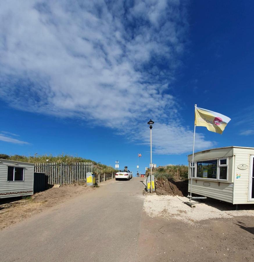 Отель Fantasy Island 6 Berth 576 Инголдмелс Экстерьер фото